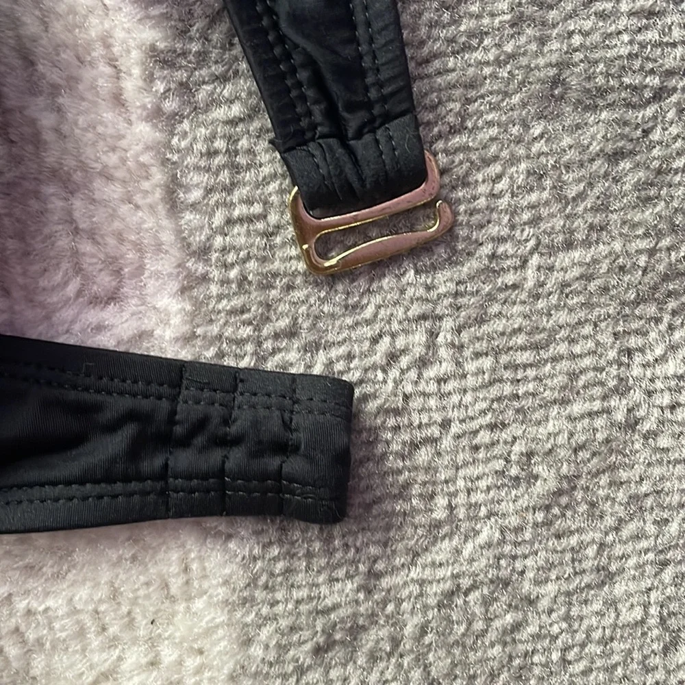 Mossimo Convertible Bikini Top - Picture 3 of 3